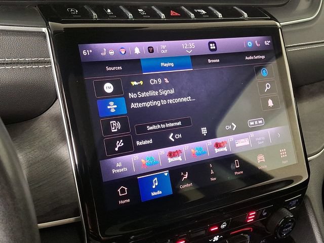 Used 2022 Jeep Grand Cherokee Limited AWD/4WD image 19