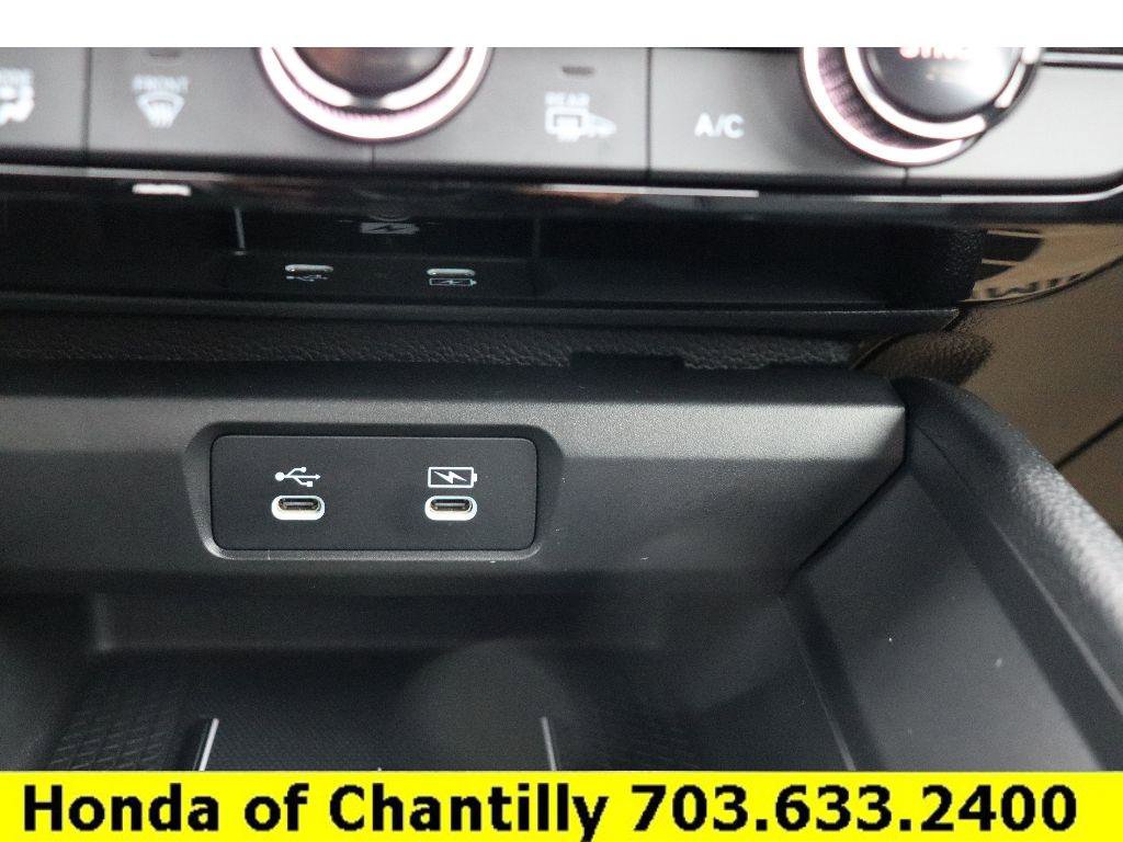 Certified 2025 Honda Accord EX-L image 17