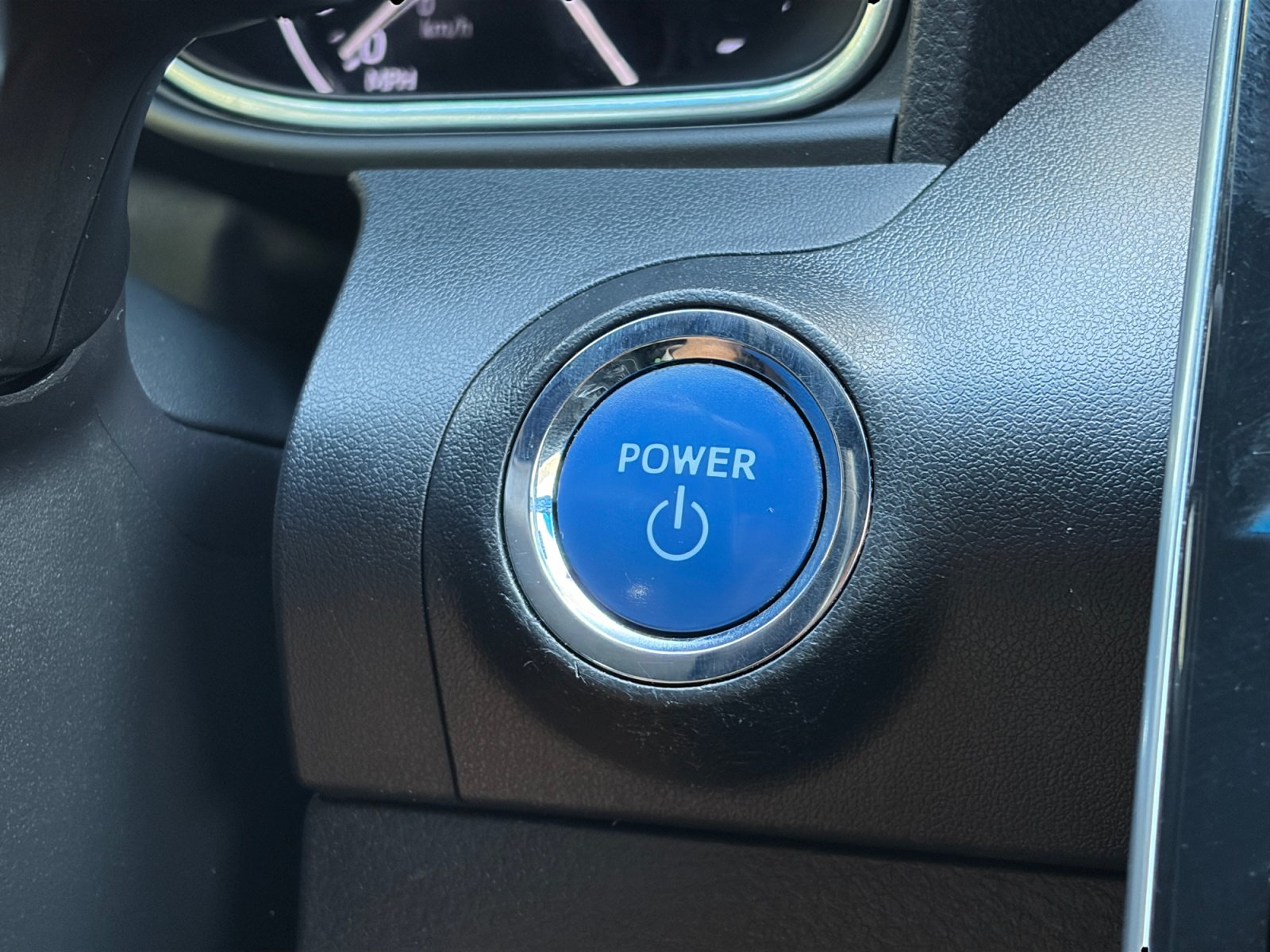 Used 2019 Toyota Avalon XLE w/ Moonroof Package FWD image 19