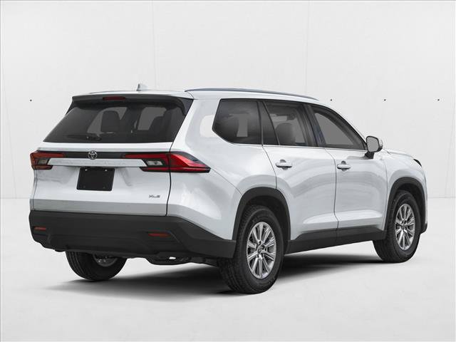 New 2026 Toyota Grand Highlander FWD image 2