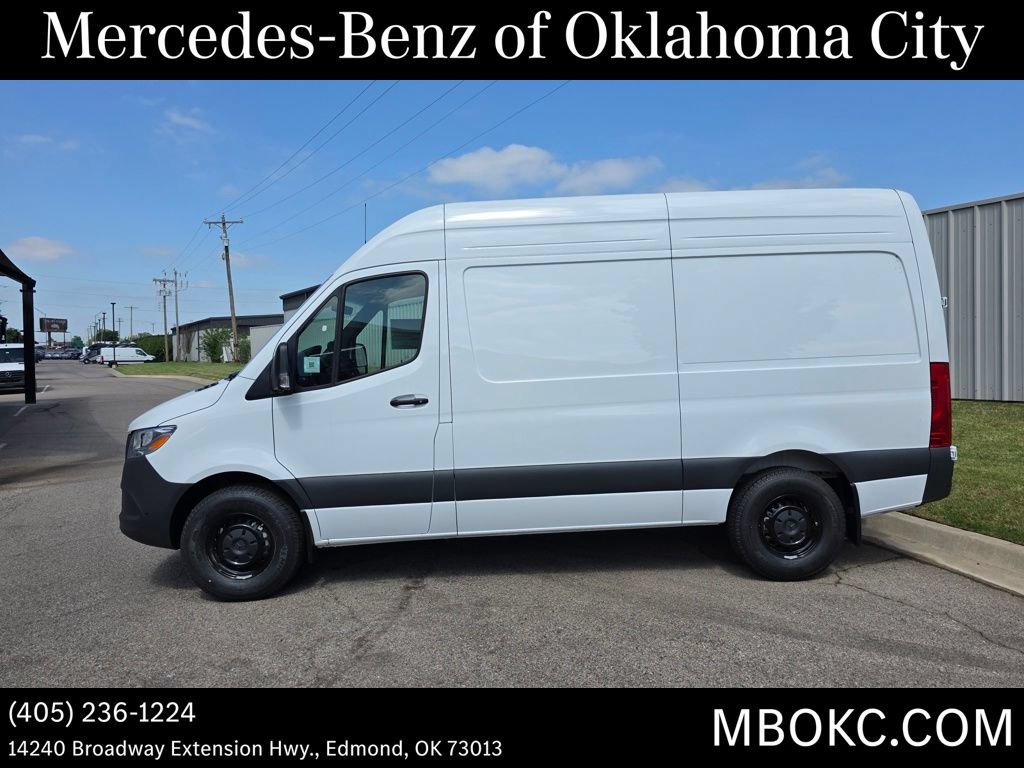 Used 2026 Mercedes-Benz Sprinter 2500 image 2