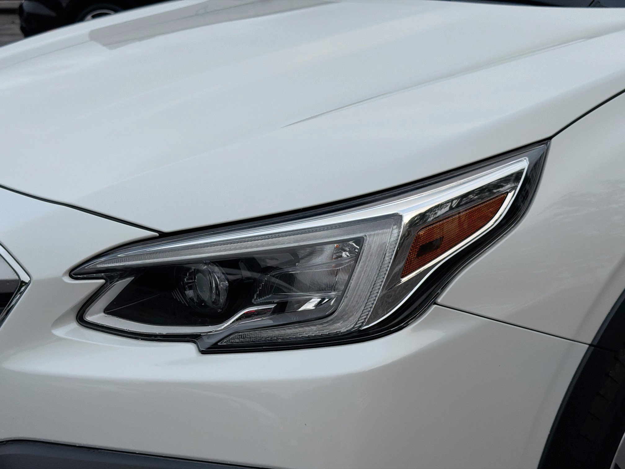 Used 2020 Subaru Outback Limited w/ Popular Package #2 AWD/4WD image 9