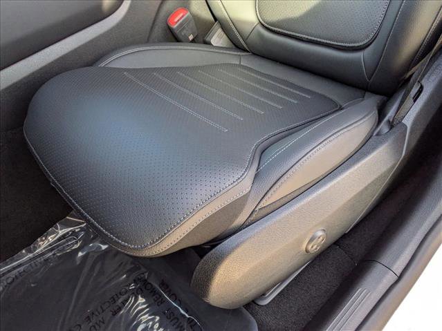 New 2026 Mercedes-Benz GLC 300 image 7