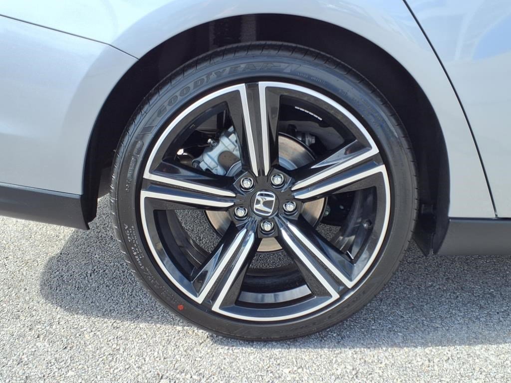 New 2025 Honda Accord Sport image 9