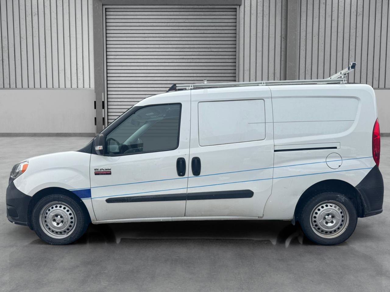Used 2018 RAM ProMaster City Tradesman image 2