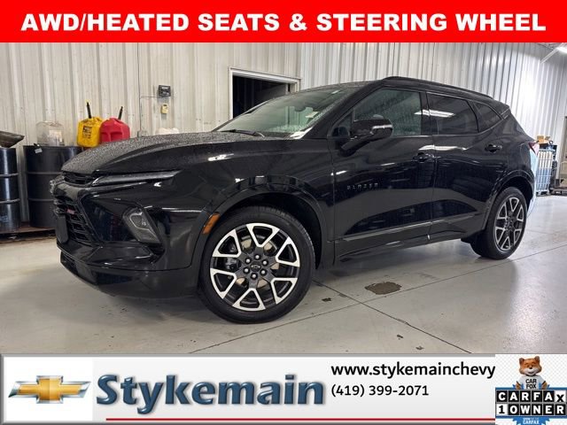 Used 2025 Chevrolet Blazer RS image 1