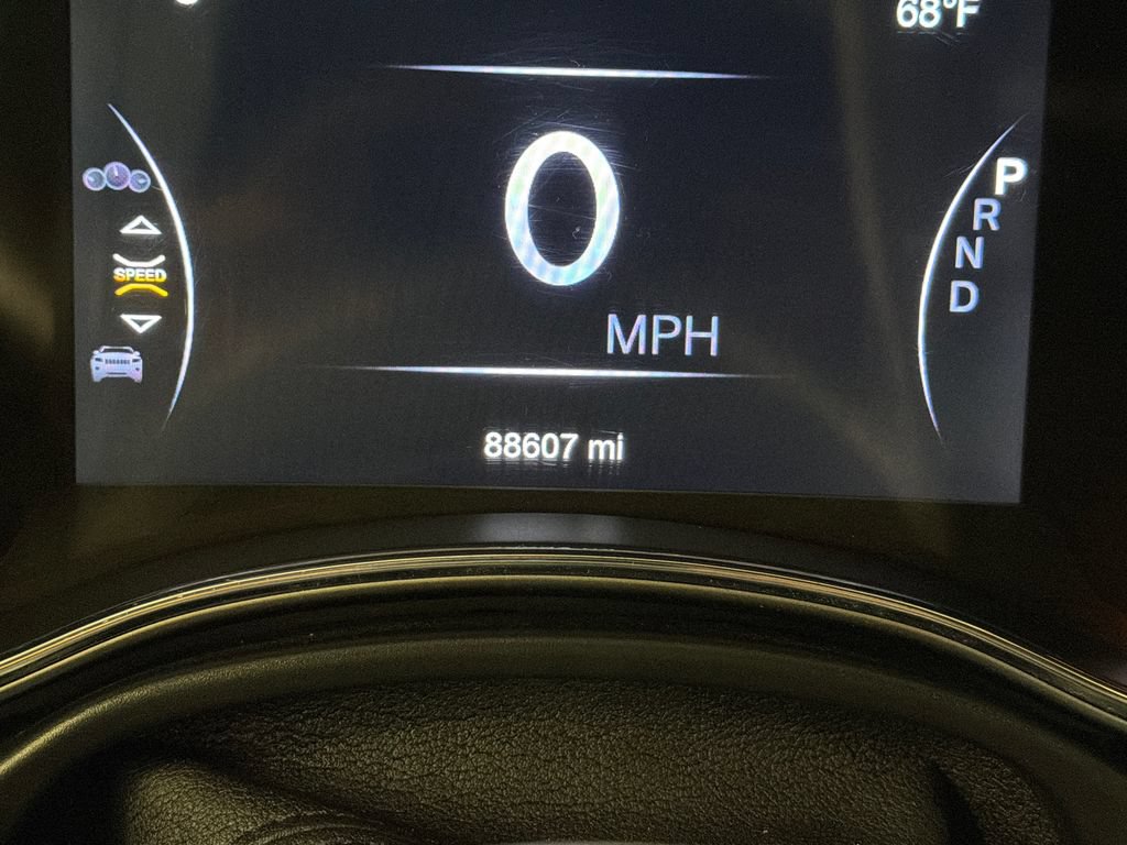 Used 2021 Jeep Grand Cherokee Laredo X AWD/4WD image 10