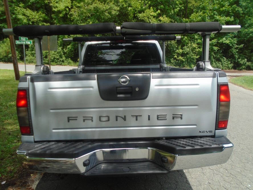 Used 2002 Nissan Frontier XE AWD/4WD image 6