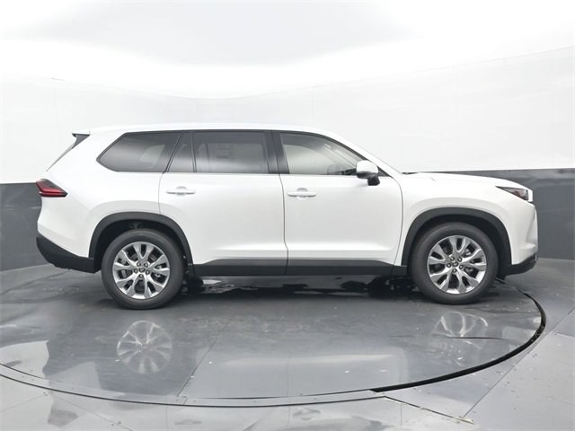 New 2026 Toyota Grand Highlander Limited image 2