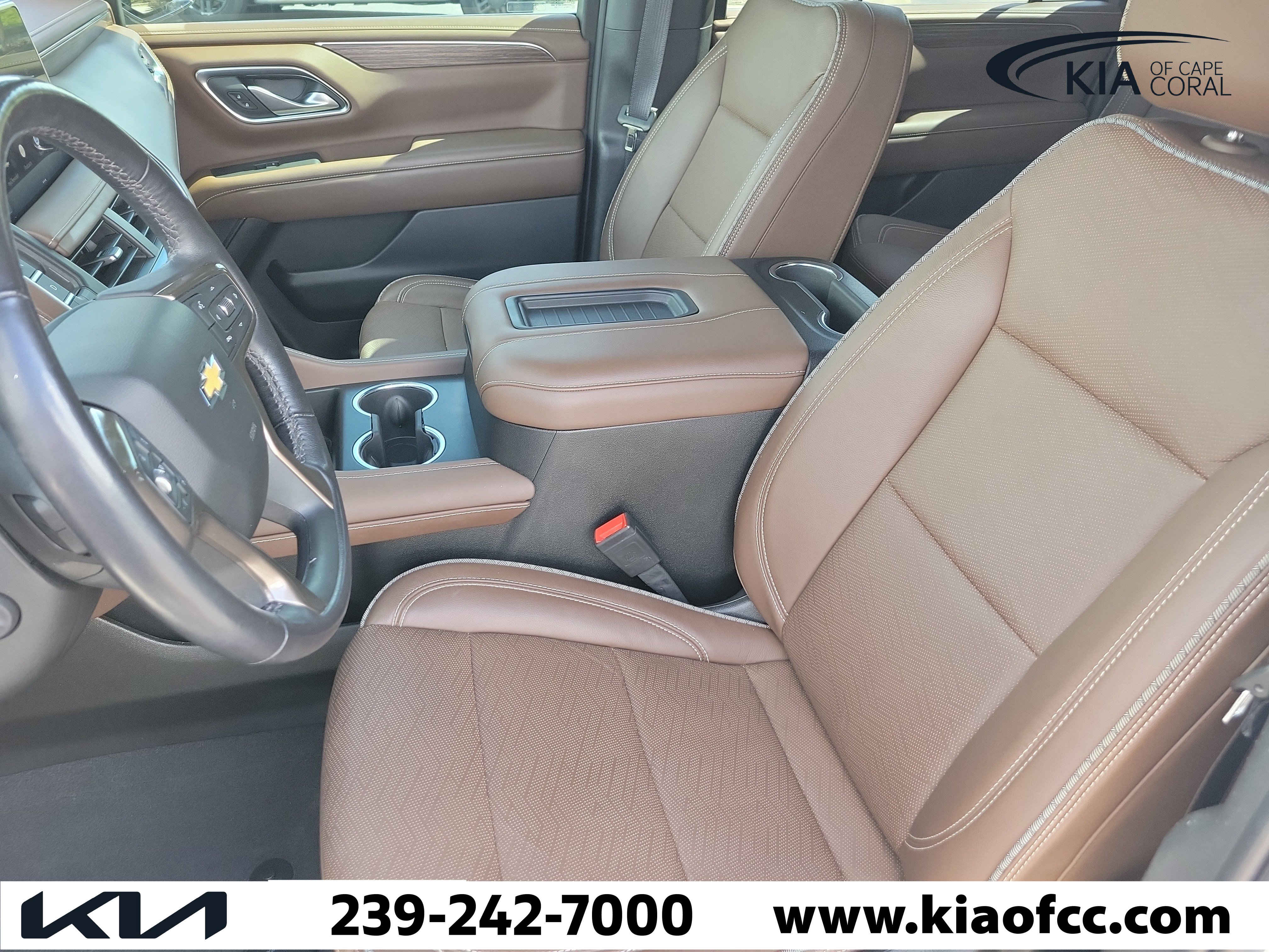Used 2022 Chevrolet Suburban High Country RWD image 23