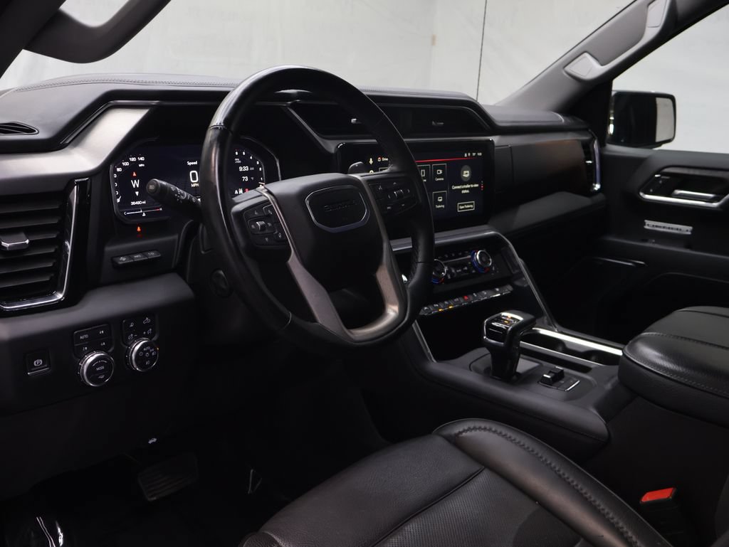 Used 2024 GMC Sierra 1500 Denali w/ Technology Package AWD/4WD image 17
