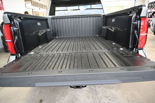 New 2026 Toyota Tacoma SR5 RWD image 7