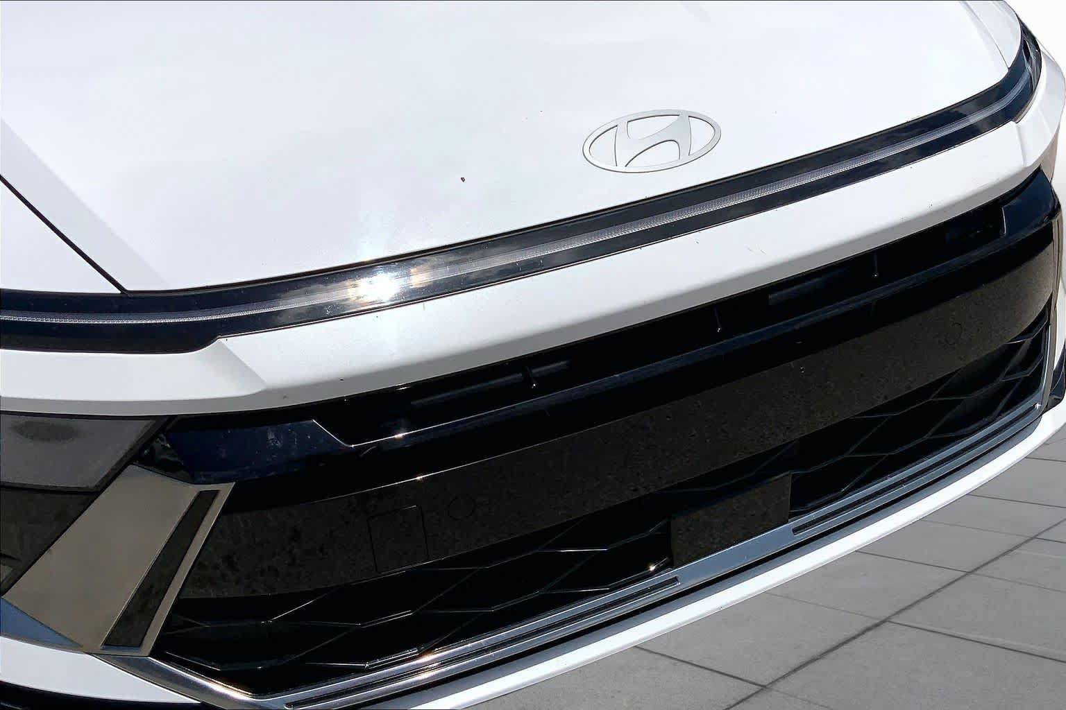 Used 2025 Hyundai Sonata SEL FWD image 28