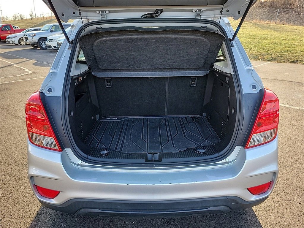 Used 2018 Chevrolet Trax LS image 7