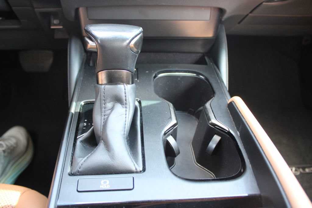 Used 2023 Lexus ES 350 w/ Accessory Package (Z1) FWD image 39