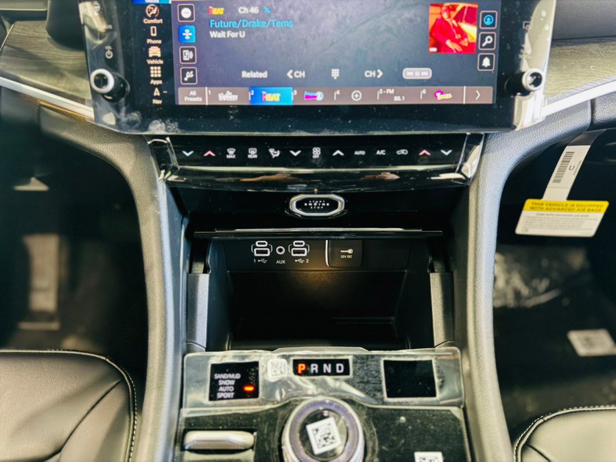 Used 2026 Jeep Grand Cherokee Limited image 27