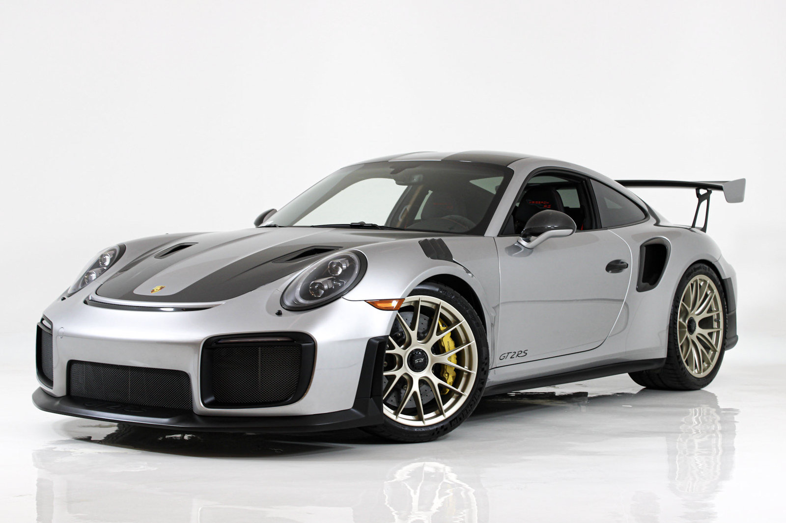 Used 2018 Porsche 911 GT2 RS RWD image 65