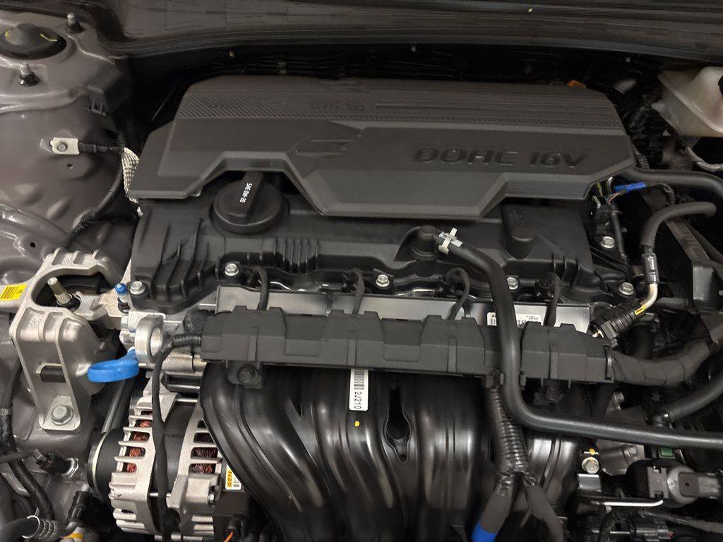 New 2025 Hyundai Elantra Sport image 24