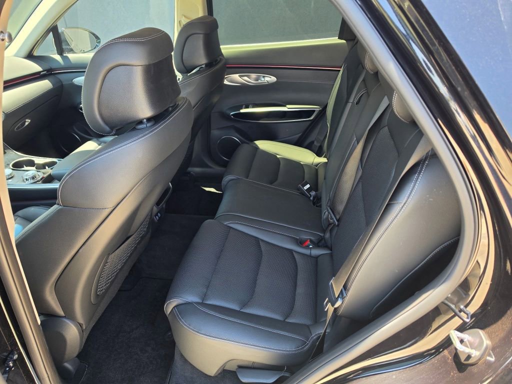Used 2026 Genesis GV70 2.5T AWD/4WD image 14