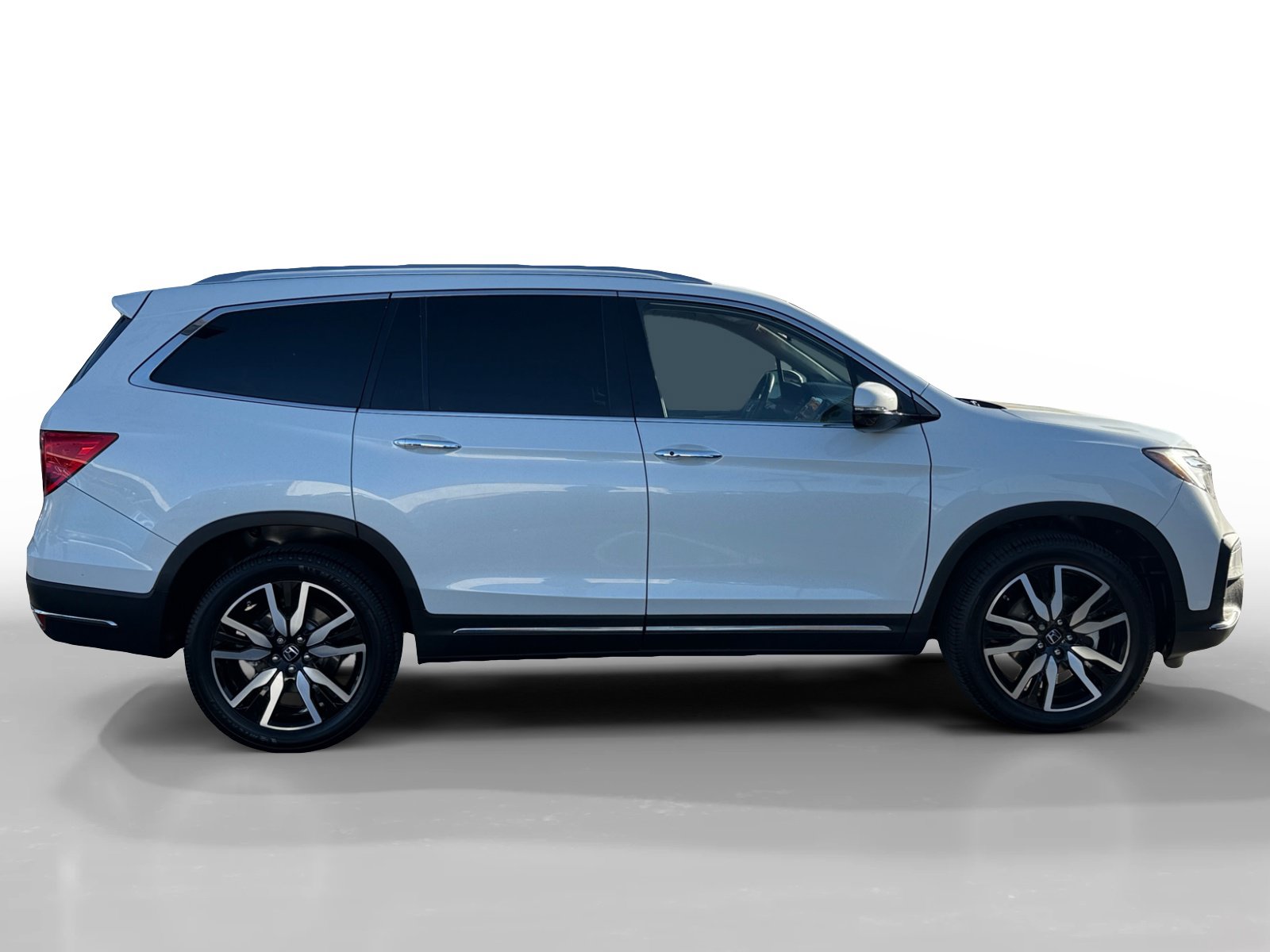 Used 2020 Honda Pilot Elite image 6