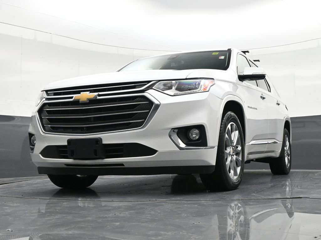 Used 2018 Chevrolet Traverse Premier w/ Driver Confidence II Package image 32