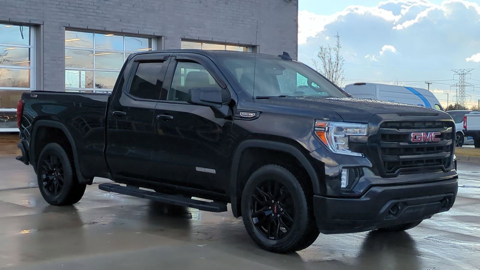Used 2021 GMC Sierra 1500 Elevation w/ X31 Off-Road Package image 9