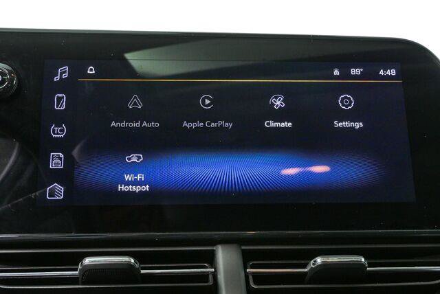 Certified 2025 Chevrolet Trax ACTIV w/ Sunroof Package FWD image 18