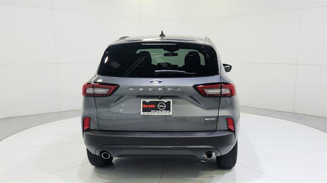 Used 2025 Ford Escape ST-Line image 7