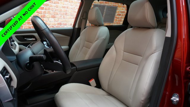 Used 2022 Nissan Rogue SV w/ SV Premium Package image 10