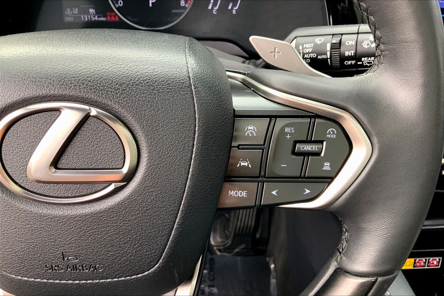 Used 2023 Lexus RX 350 Premium w/ Accessory Package (Z1) AWD/4WD image 25