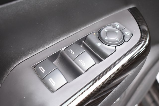 Used 2020 GMC Acadia AT4 image 15