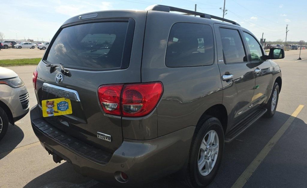 Used 2008 Toyota Sequoia Limited image 4