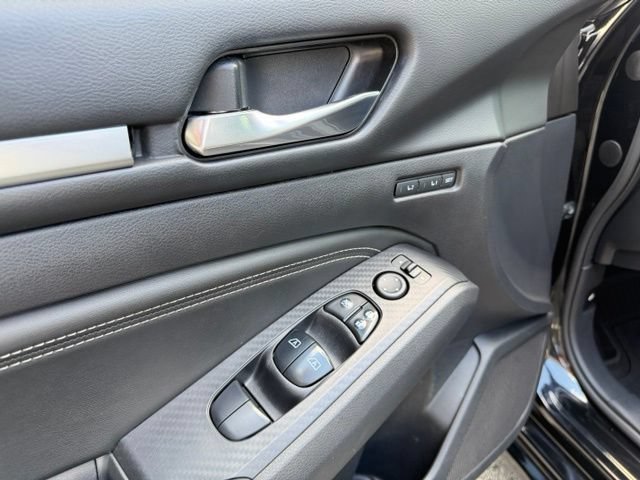 Used 2019 Nissan Altima 2.5 Platinum AWD/4WD image 21