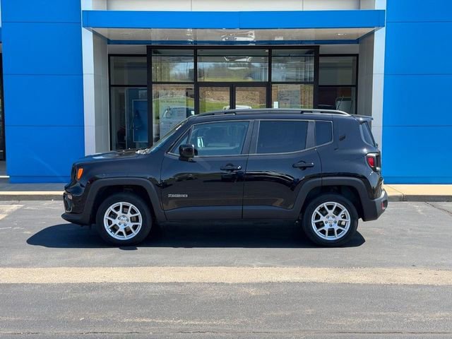 Used 2020 Jeep Renegade Latitude w/ Cold Weather Group image 1