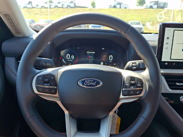 New 2026 Ford Explorer Active w/ Active Comfort Package RWD image 9