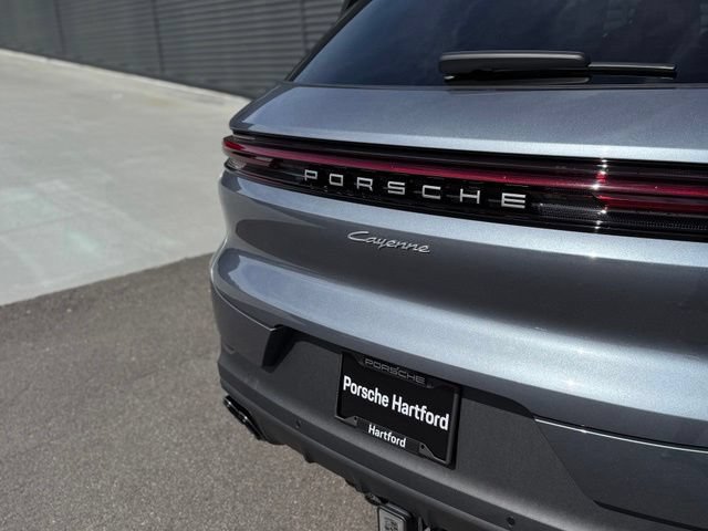 New 2026 Porsche Cayenne AWD/4WD image 39