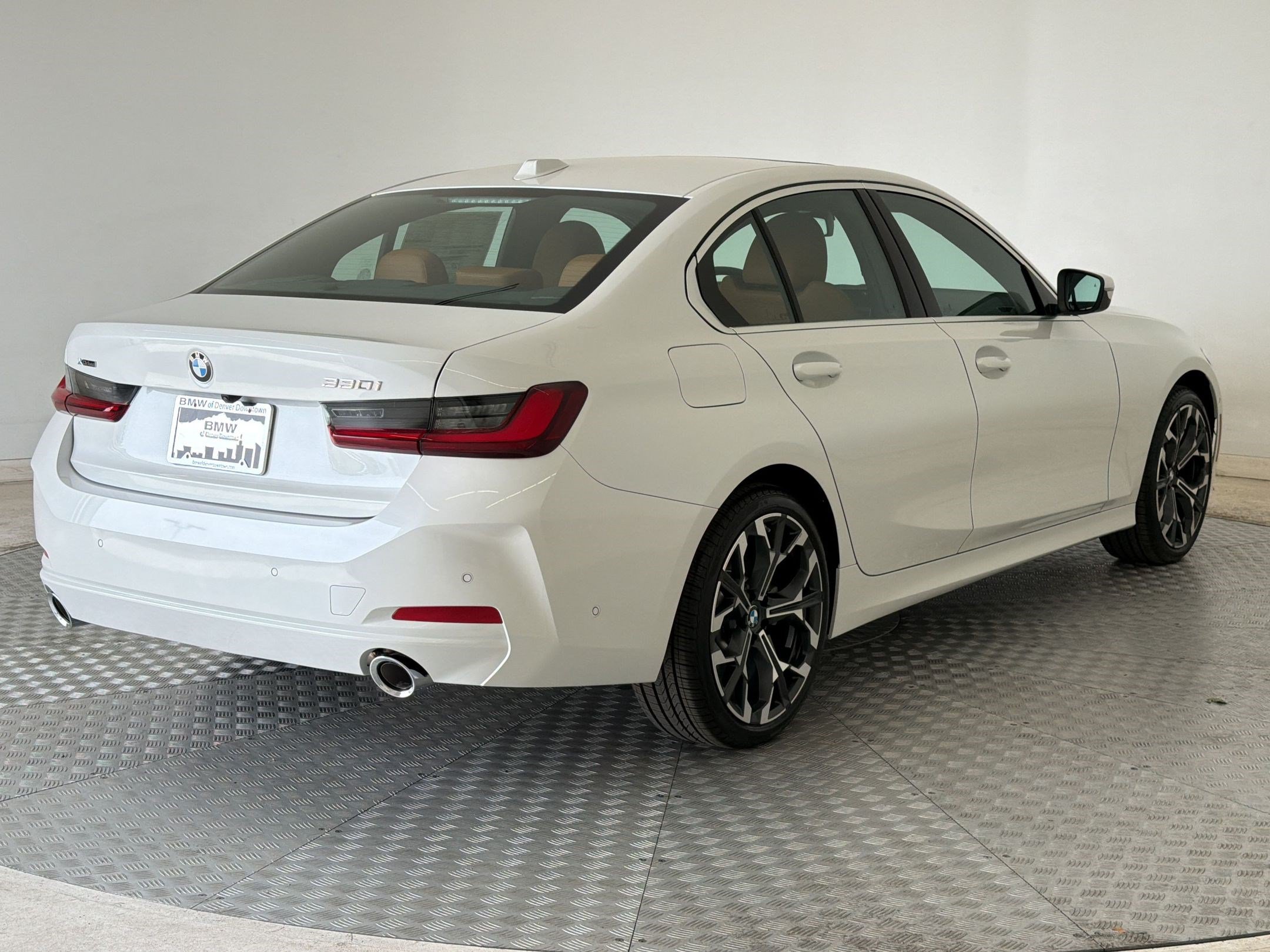 New 2026 BMW 330i xDrive Sedan w/ Premium Package AWD/4WD image 9