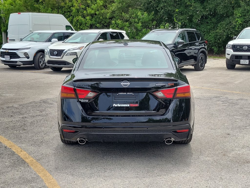New 2026 Nissan Altima 2.5 SR FWD image 7