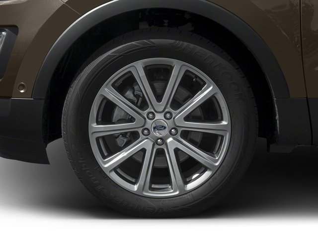 Used 2016 Ford Explorer Limited w/ Equipment Group 301A AWD/4WD image 10