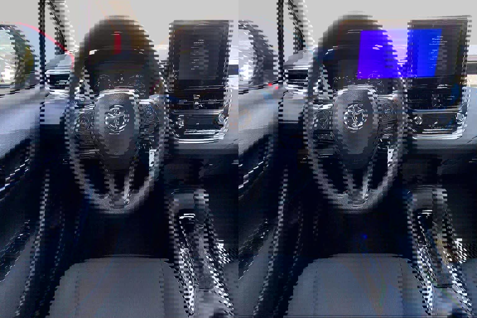 Certified 2025 Toyota Corolla LE FWD image 5