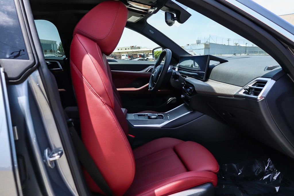 Certified 2025 BMW i4 eDrive40 RWD image 18