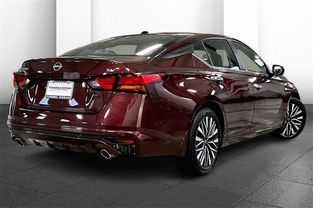 Certified 2024 Nissan Altima 2.5 SV w/ SV Premium Package image 13