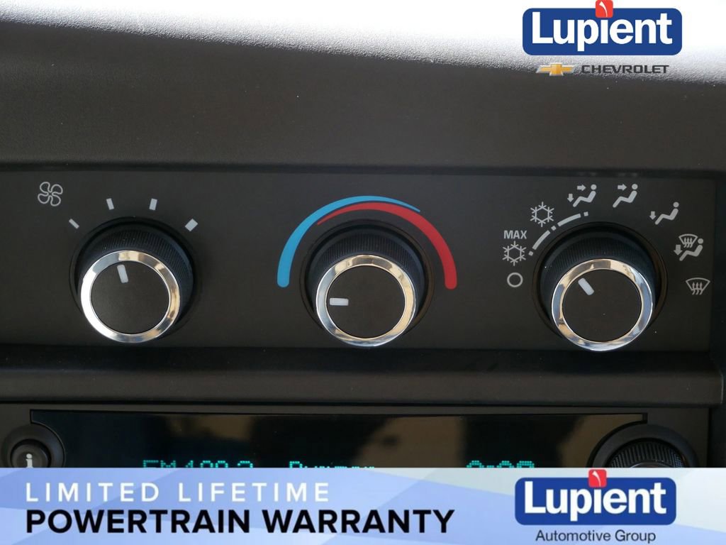 New 2025 Chevrolet Express 4500 4500 Series w/ Power Convenience Package image 21