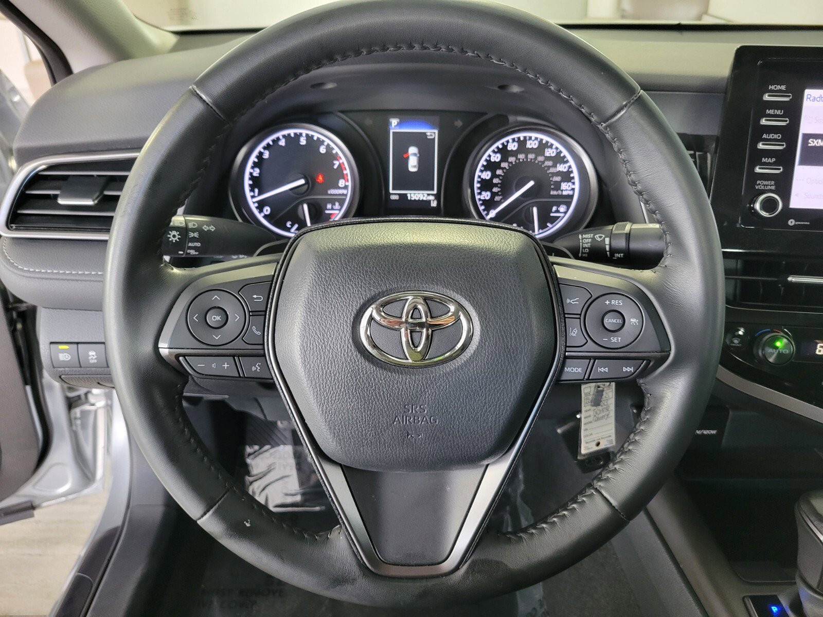 Used 2023 Toyota Camry SE FWD image 19