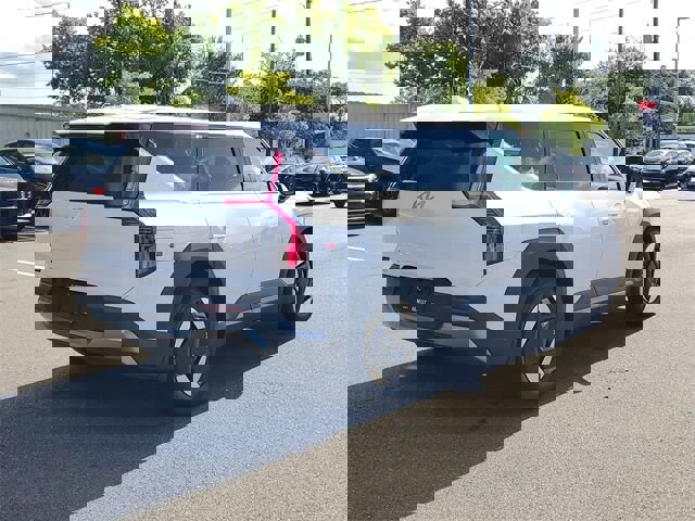 New 2026 Kia EV9 Light image 8