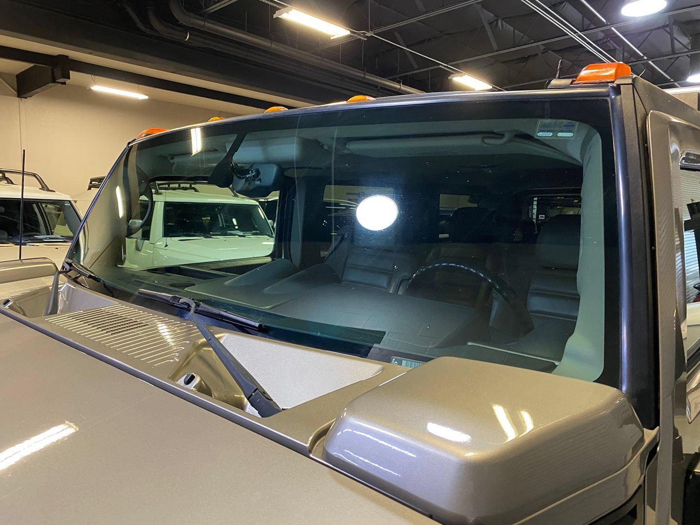 Used 2004 HUMMER H2 w/ Preferred Equipment Group AWD/4WD image 24