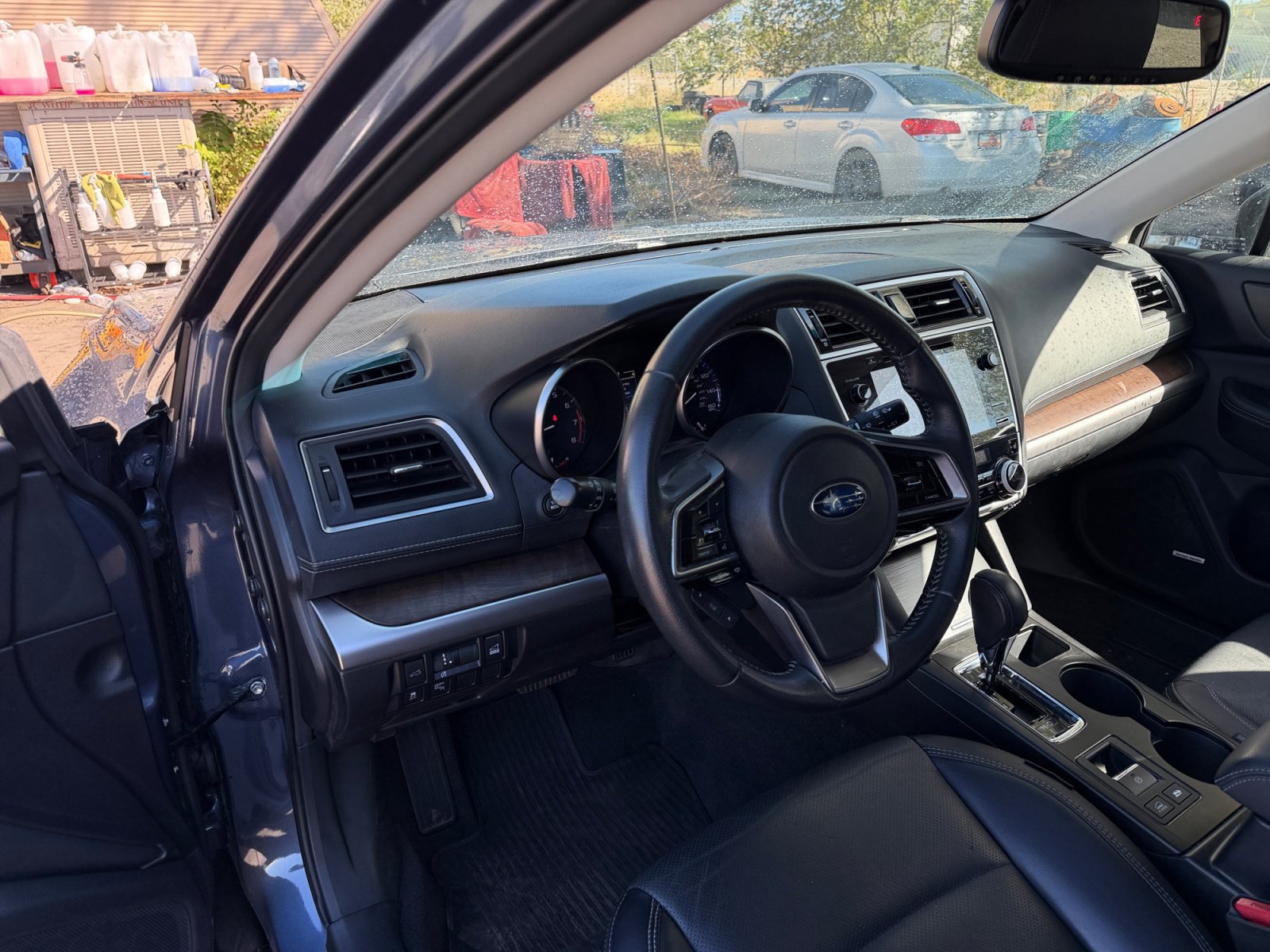 Used 2018 Subaru Outback 3.6R Limited w/ Popular Package #2 AWD/4WD image 18