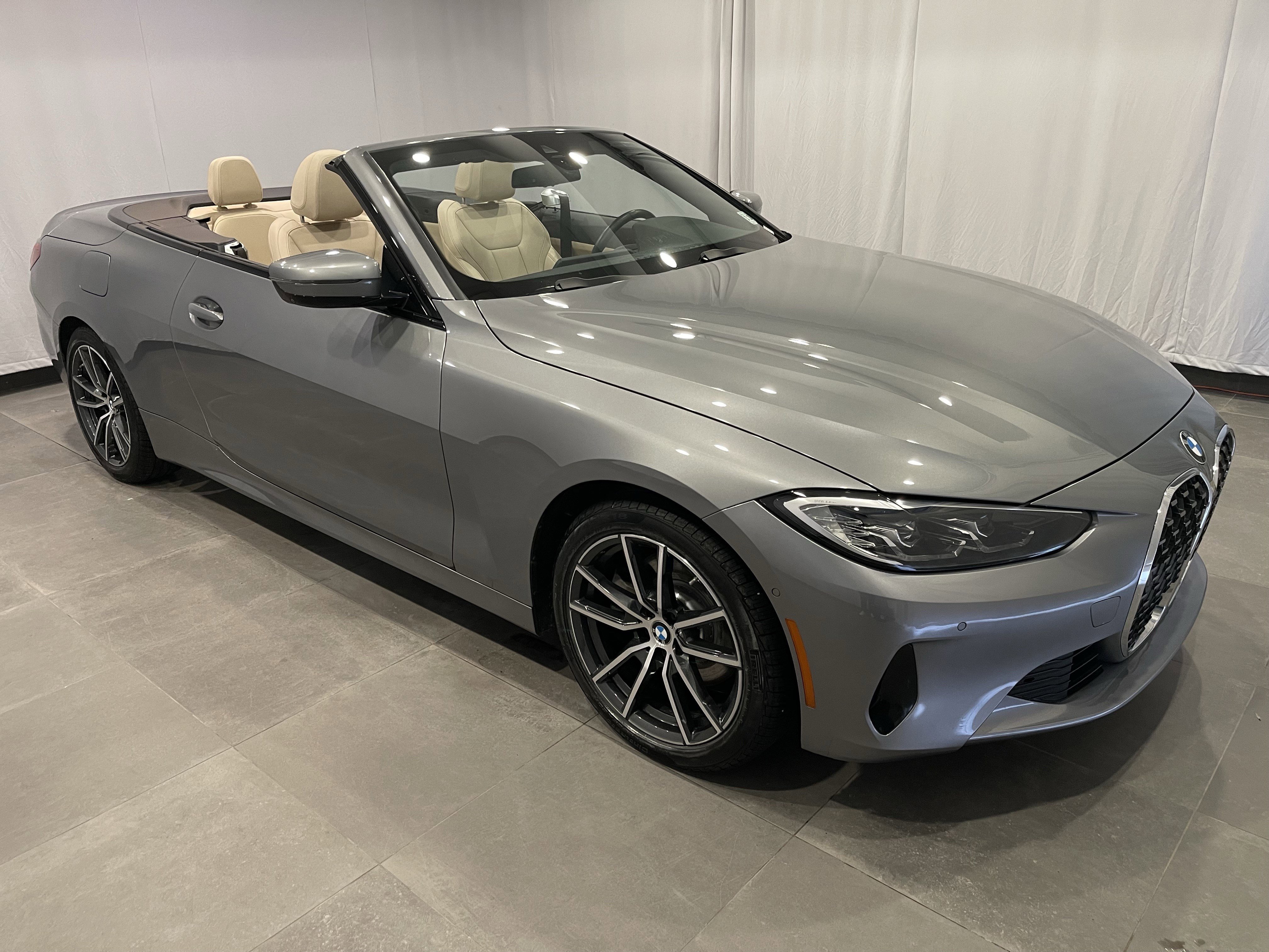 Certified 2023 BMW 430i xDrive Convertible w/ Premium Package image 28