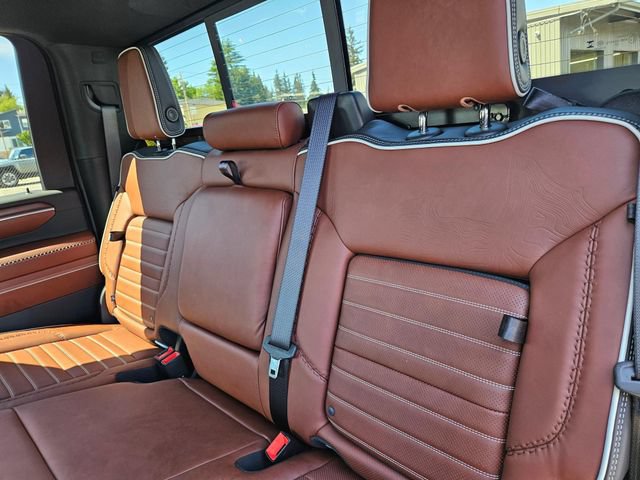 New 2026 GMC Sierra 3500 Denali Ultimate AWD/4WD image 15