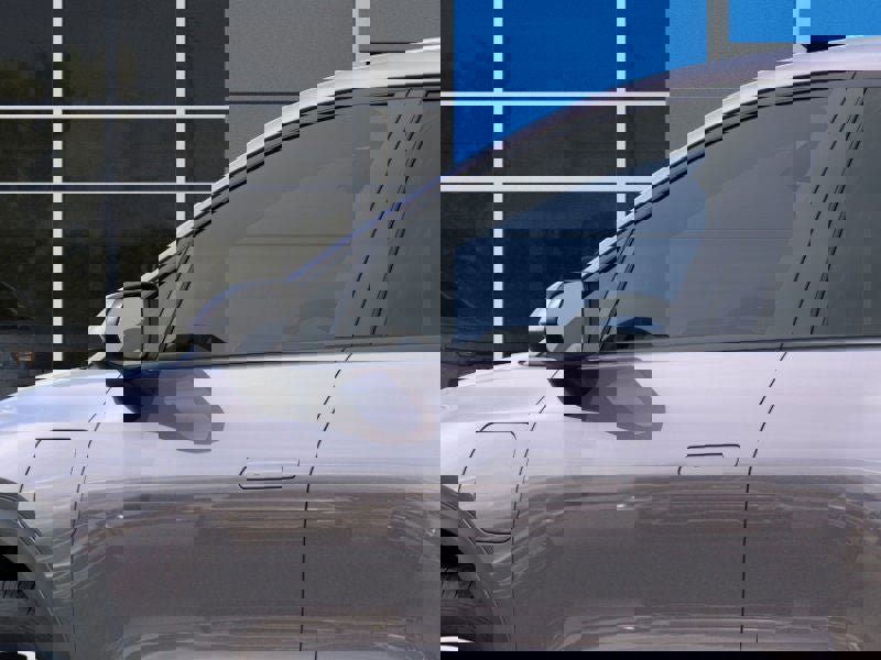 New 2026 Chevrolet Equinox EV LT image 49